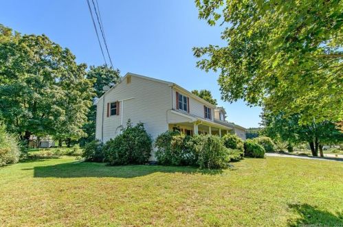 89 Laurel Dr, Killingly CT 06241-2218 exterior