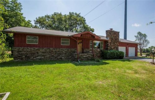 822 Elm Spg Rd, Springdale AR  72762-9119 exterior