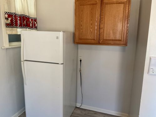 7915 Rhodes Ave, Chicago IL 60619-3020 exterior