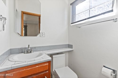 7025 22 Dr, Phoenix AZ 85023-2101 exterior