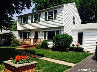 124 Rosemont Dr, Rochester, NY 14617-4722