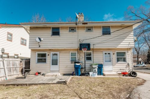 6351 100th St, Milwaukee WI  53225-1511 exterior