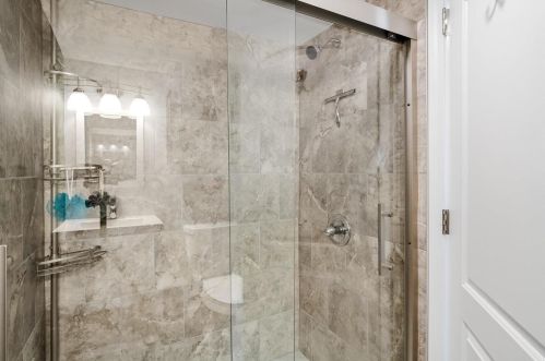 6616 Laconia Dr, Saint Louis MO 63123-2624 exterior