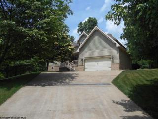 4112 Cove Point Dr, Morgantown, WV 26508-8678