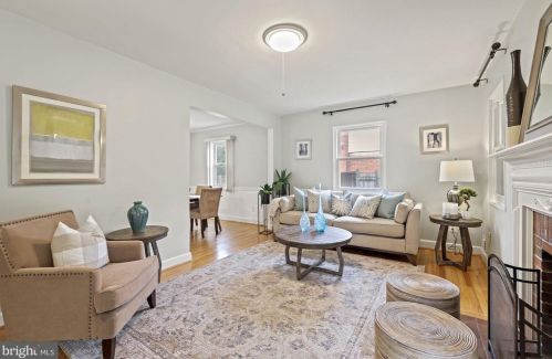 1716 Cody Dr, Silver Spring, MD 20902-4025