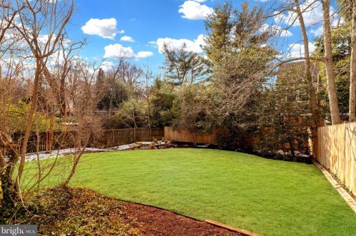 3920 47 St, Washington DC 20019-4643 exterior