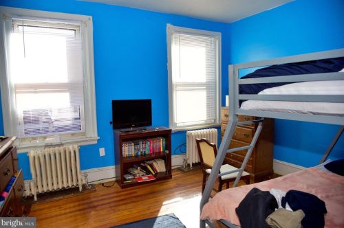 1223 Harrison St, Philadelphia PA 19124-2910 exterior