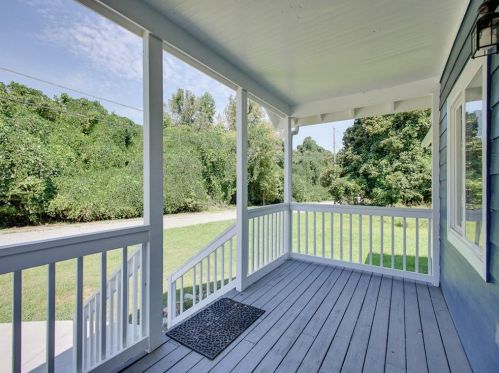 7079 Mcdaniel St, Lithonia, GA 30058-4223