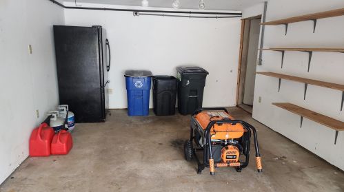 42 Hoit Rd, Concord NH  03301-1803 exterior