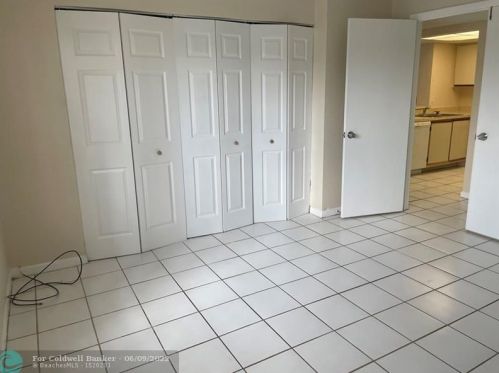 1565 Royal Green Cir, Fort Pierce FL  34952-7625 exterior