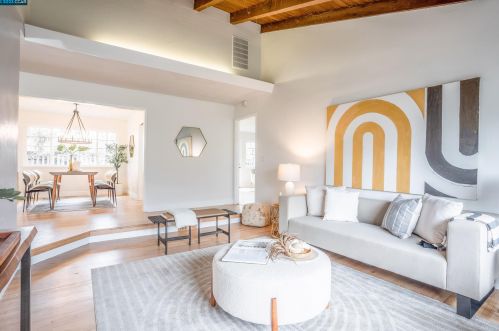 915 Dartmouth Way, Concord CA  94518-3819 exterior