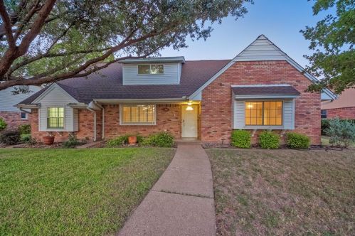 2664 Beechmont Dr, Dallas TX 75228-4224 exterior