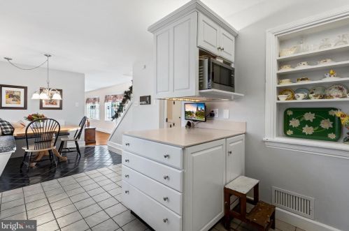 440 Berwyn Baptist Rd, Berwyn PA 19312-1447 exterior