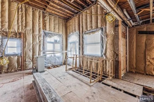 105 Upper Mtn Ave, Montclair NJ 07043-1436 exterior