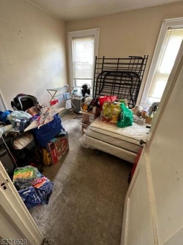 322 Vermont Ave, Irvington NJ 07111-2563 exterior