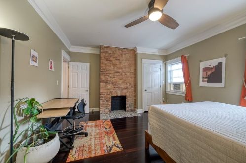 5133 Holmes St, Pittsburgh PA  15201-2433 exterior