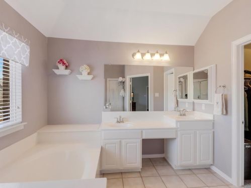 8500 Beartooth Dr, Frisco TX 75034-8218 exterior