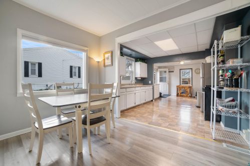 609 2nd St, Duluth MN 55805-2011 exterior