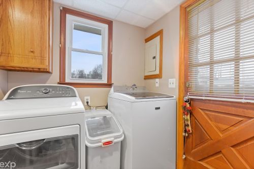 48186 Mdw Ln, New Baltimore MI 48051-2951 exterior