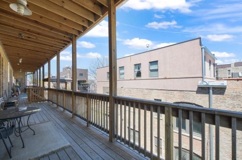 504 Wisconsin St, Chicago IL 60614-5232 exterior