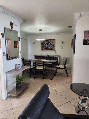 4325 20 Ave, Naples FL 34120-6324 exterior