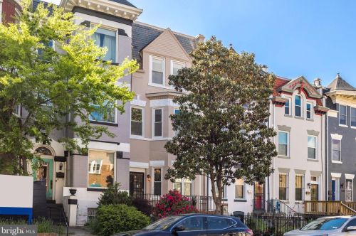 3522 13th St, Washington, DC 20032-4422