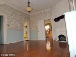 1501 Elmtree St, Baltimore MD  21226-1335 exterior