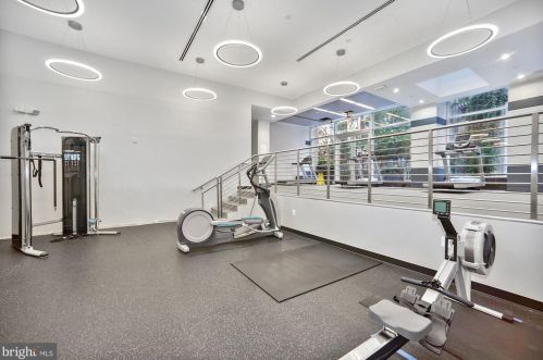 1025 1st St, Washington DC 20001-2283 exterior