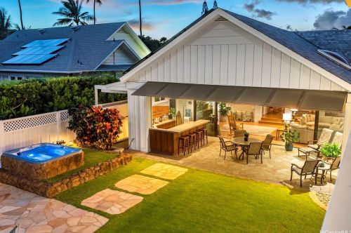 4579 Aukai Ave, Honolulu HI 96816-5205 exterior