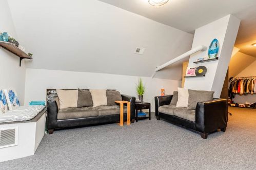 4856 Byron St, Chicago IL 60641-2604 exterior