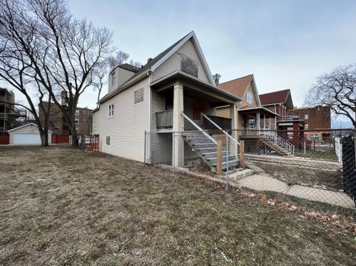 2728 76th St, Chicago IL  60649-4314 exterior