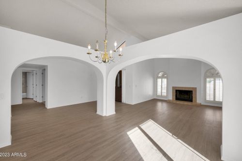 25826 Howard Dr, Chandler AZ 85248-6822 exterior