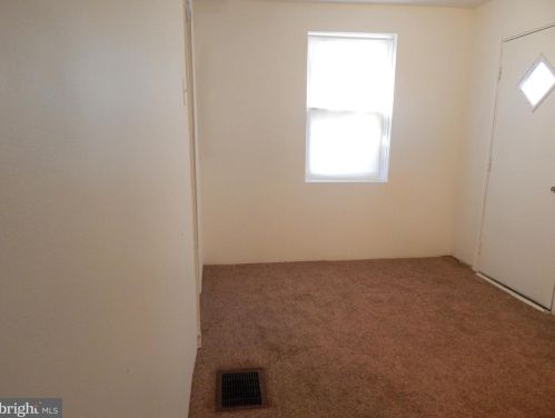 54 7 St, Darby PA 19023-2432 exterior