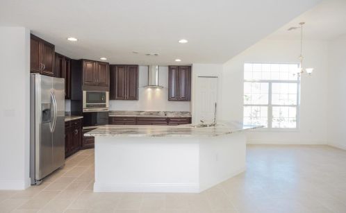 1660 Lexington Dr, Fort Pierce FL 34953-1629 exterior