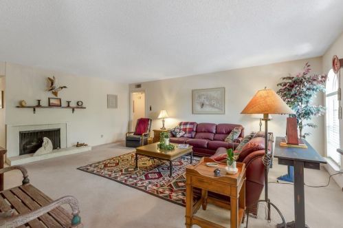 5925 Copperwood Ln, Dallas, TX 75248-3541