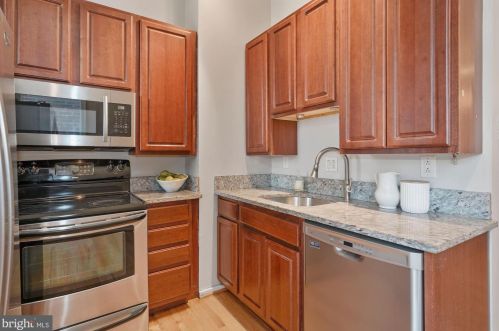 716 3 St, Washington DC 20001-2624 exterior