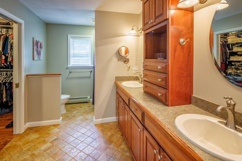 15 Bernard Rd, Barrington NH 03884-6875 exterior