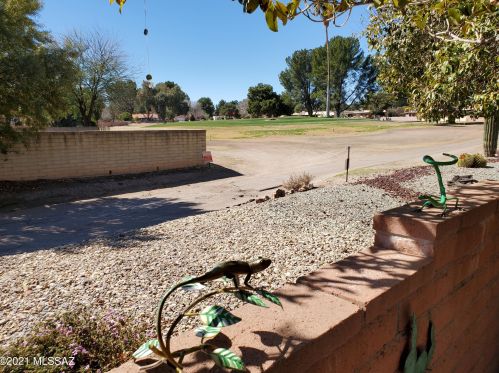 1086 Paseo Iris, Green Valley AZ 85614-3644 exterior