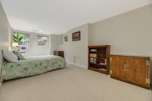 541 Arlington Pl, Chicago IL 60614-5916 exterior