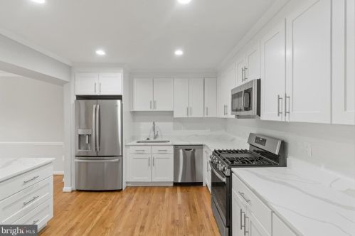 1151 Colonial Rd, Mc Lean VA  22101-2915 exterior