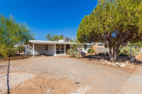 4001 32nd St, Tucson, AZ 85711-6209