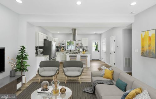 4912 Nannie Helen Burroughs Ave, Washington DC  20019-4817 exterior