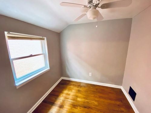 3006 Brentwood Ave, Pittsburgh PA  15227-2817 exterior