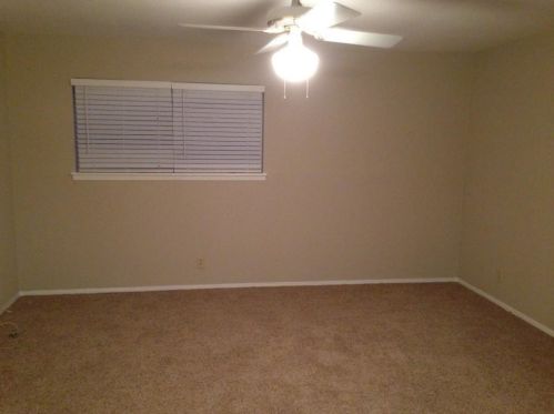 10208 Aspen St, Austin TX  78758-5104 exterior