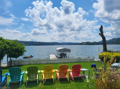 38 Shore Trl, Sparta NJ  07871-1744 exterior