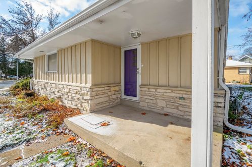 10204 Burleigh St, Milwaukee WI  53222-3304 exterior