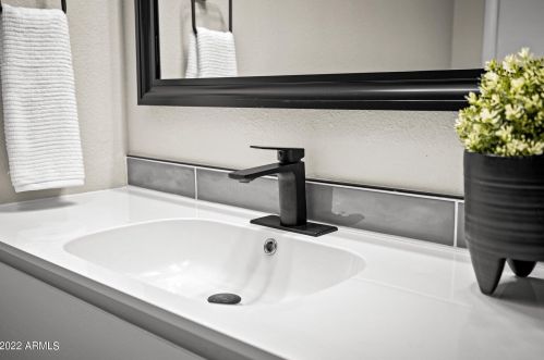 17819 42nd Pl, Phoenix AZ  85032-1716 exterior