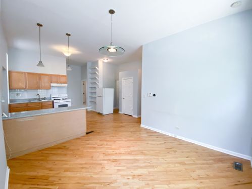 2609 Potomac Ave, Chicago IL  60622-2877 exterior