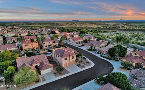 16647 15th Dr, Phoenix AZ  85045-0773 exterior