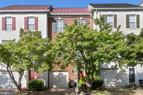 5009 Murtha St, Alexandria VA  22304-8611 exterior